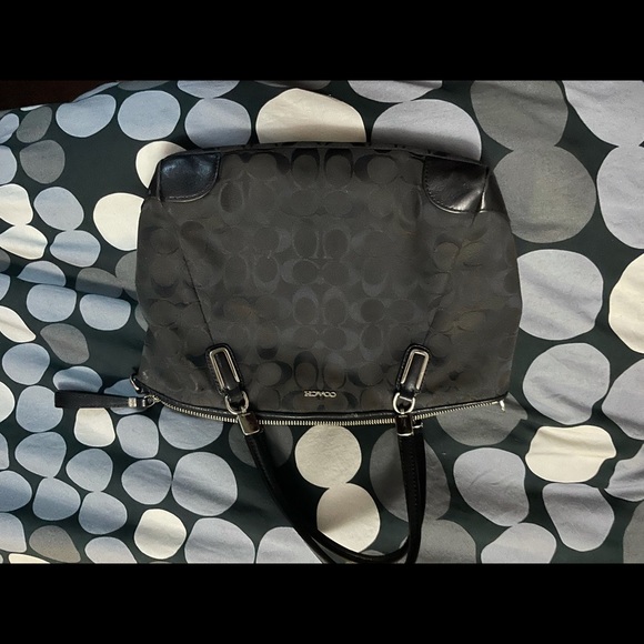 Coach purse - Picture 1 of 1